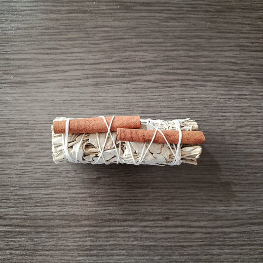 Atadito de Salvia Blanca y Canela en rama