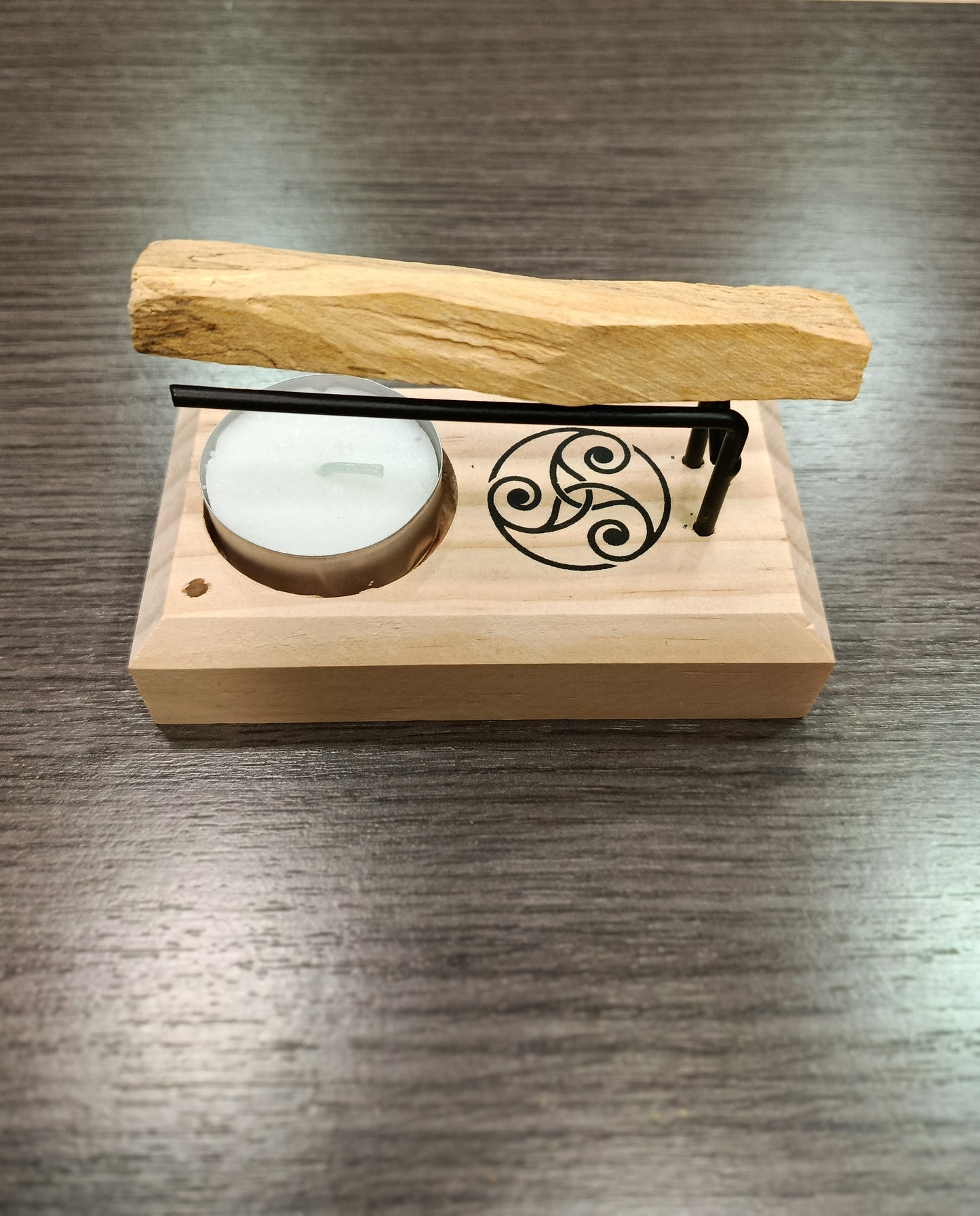 Quemador de madera Trisquel